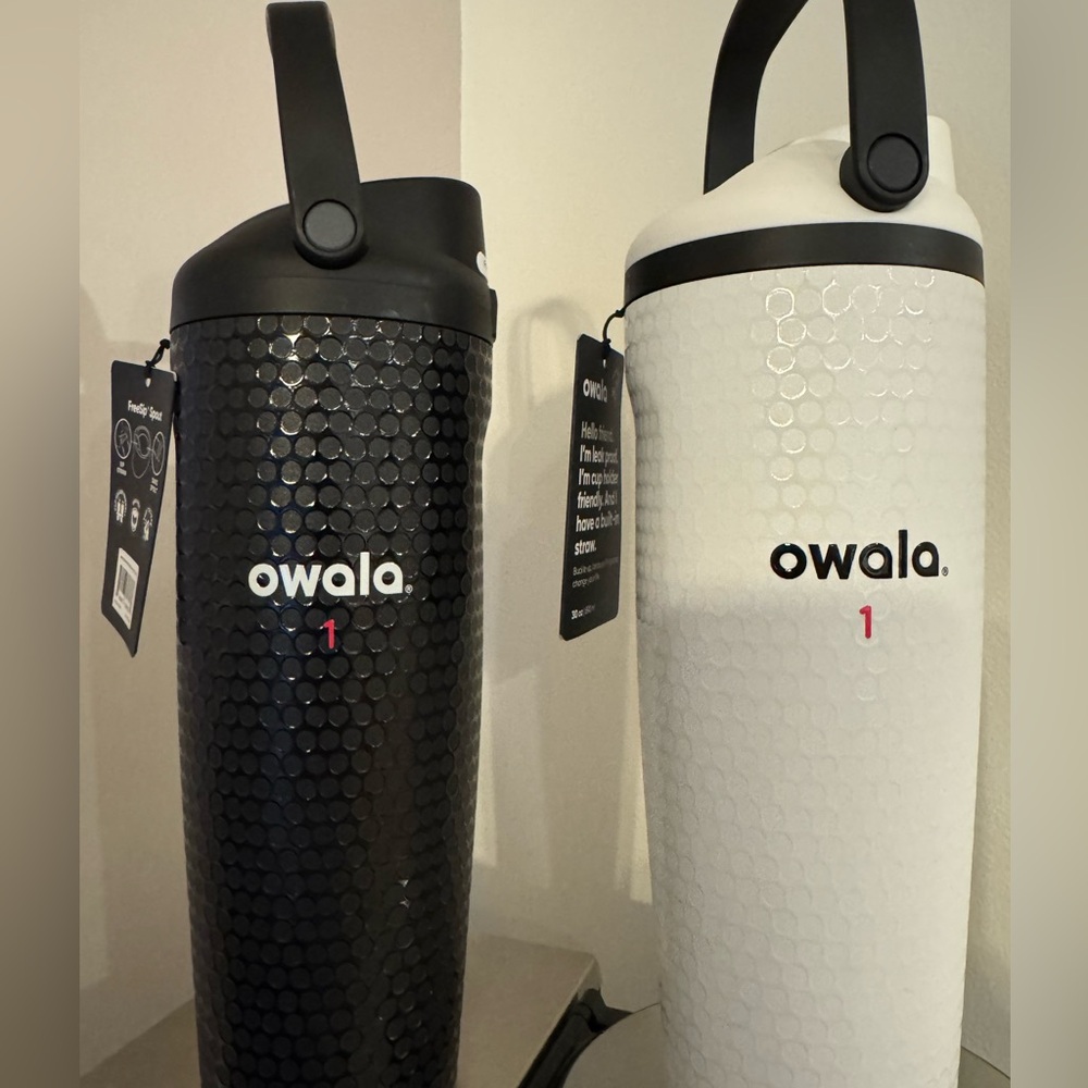 Owala 30oz FreeSip Sway Golf Tumbler Out of Bounds Water Hazard Black White Set